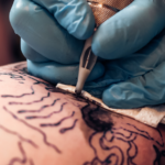 Cómo ser tatuador: guía para empezar en el mundo del tatuaje