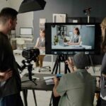 Qué hace un director de cine: descubre su rol clave